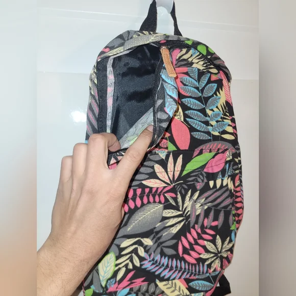 Neon leafs backpack - Picture 2 of 7